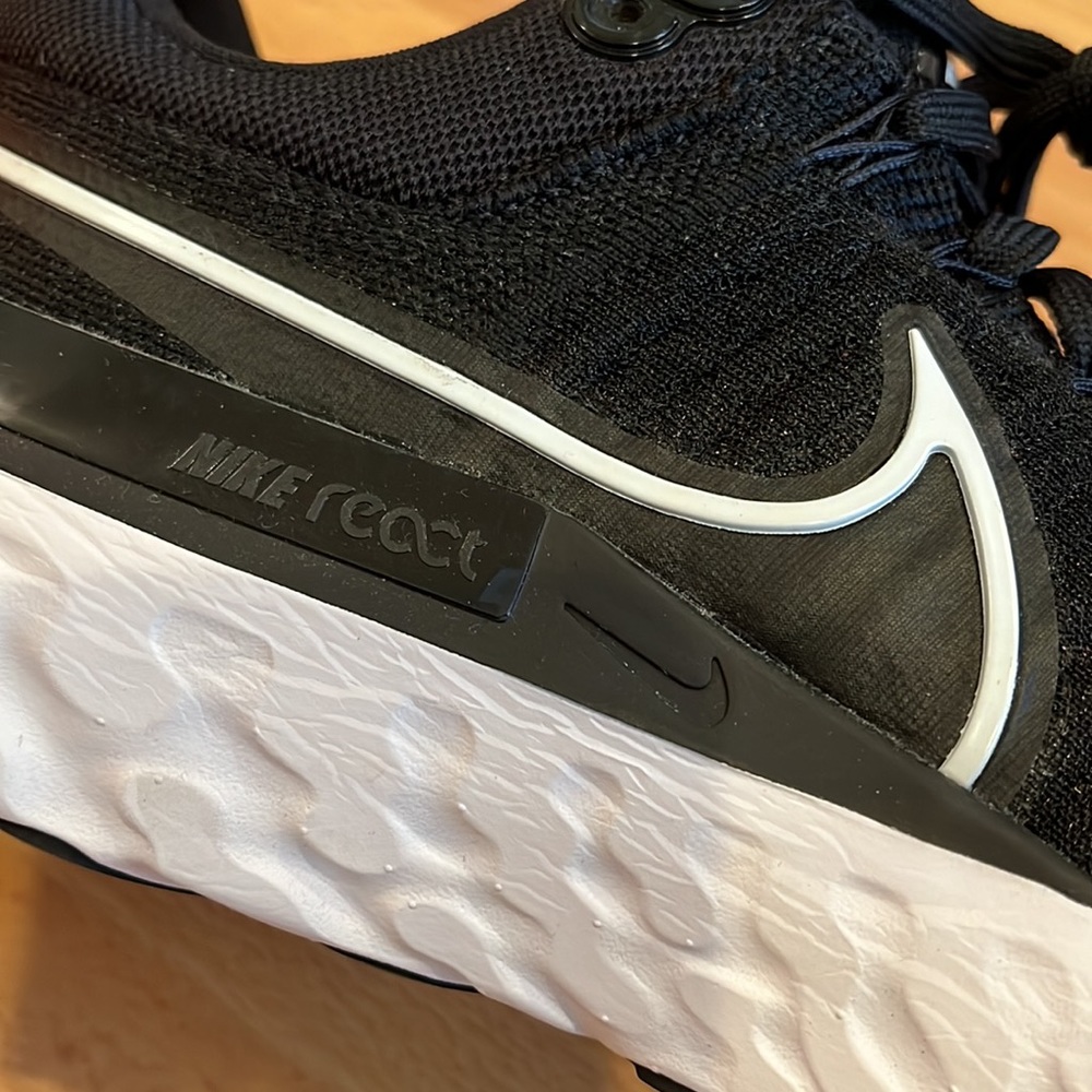 Nike Men's React Infinity Run Flyknit 2 Running Shoes Black - Picture 8 of 12